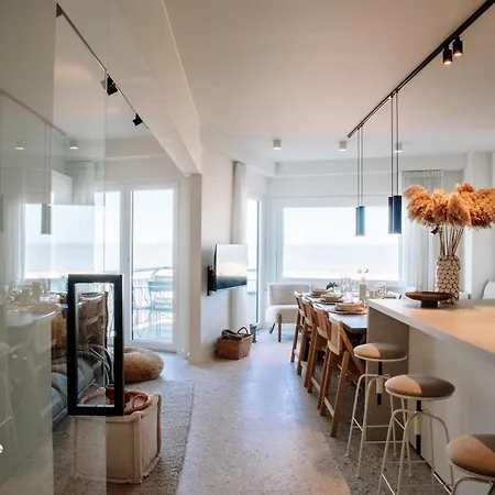 Stijlvol Met Terras En Panoramisch Zeezicht Ostende